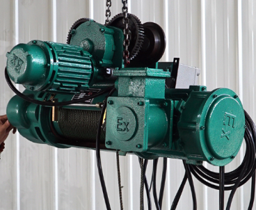 BCD型防爆鋼絲繩電動葫蘆自帶跑車,更安全