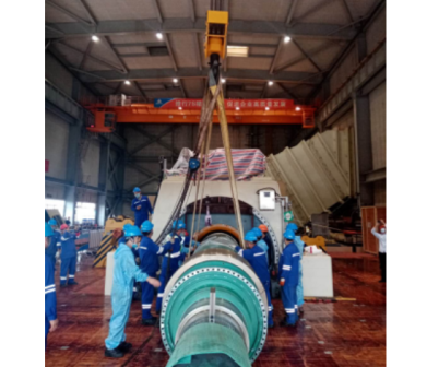 鋼絲繩電動葫蘆和手拉葫蘆齊上場,成功吊裝66噸轉子