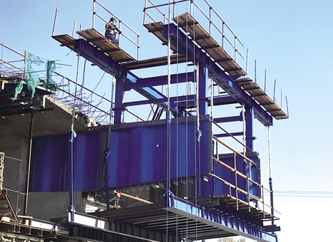 鋼絲繩電動(dòng)葫蘆參與昭君黃河特大橋鋼腹板運(yùn)輸和轉(zhuǎn)體重任