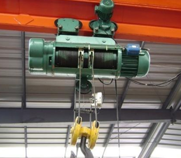 無紡布生產(chǎn)車間該用什么類型的鋼絲繩電動(dòng)葫蘆
