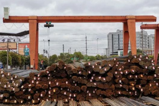 冠航鋼絲繩電動葫蘆